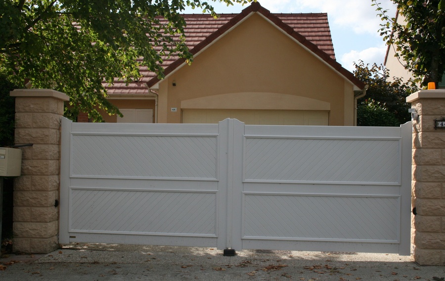 Nos modèles de portails PVC à EVREUX